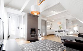 Ösel Apartment